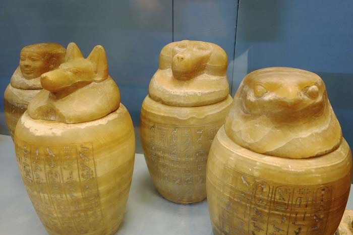Jarras Canópicas