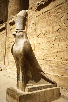 Estatua de Horus
