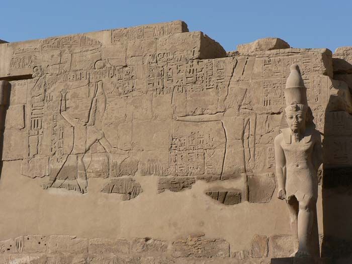 Relieves de pared en Karnak