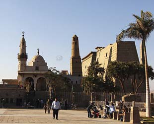 Mezquita en Luxor