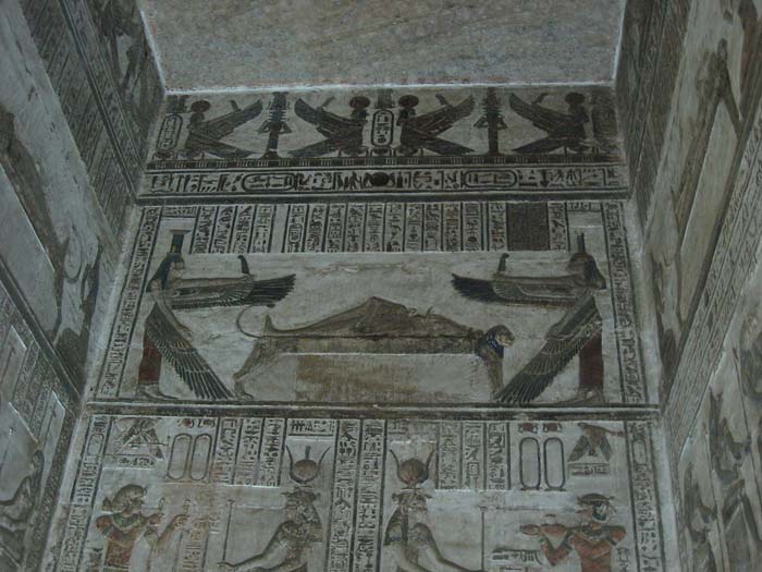 Sala de Osiris en Dendera
