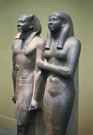 Estatuas del Faraón Menkaure y su esposa