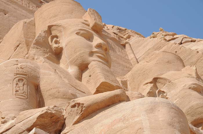 Estatua de Ramsés II