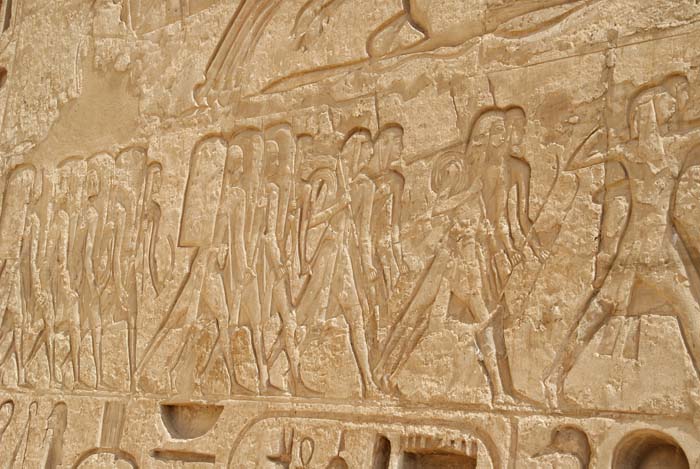 Relieve de soldados del Antiguo Egipto