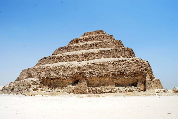 La Pirámide Escalonada en Saqqara