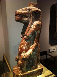 © David Jones - Estatua de Taweret