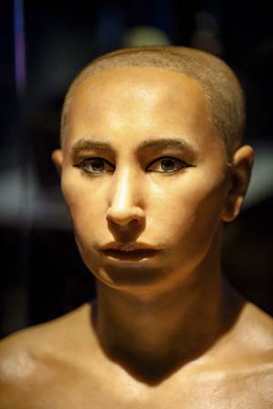 Reconstrucción facial del rey Tutankamón
